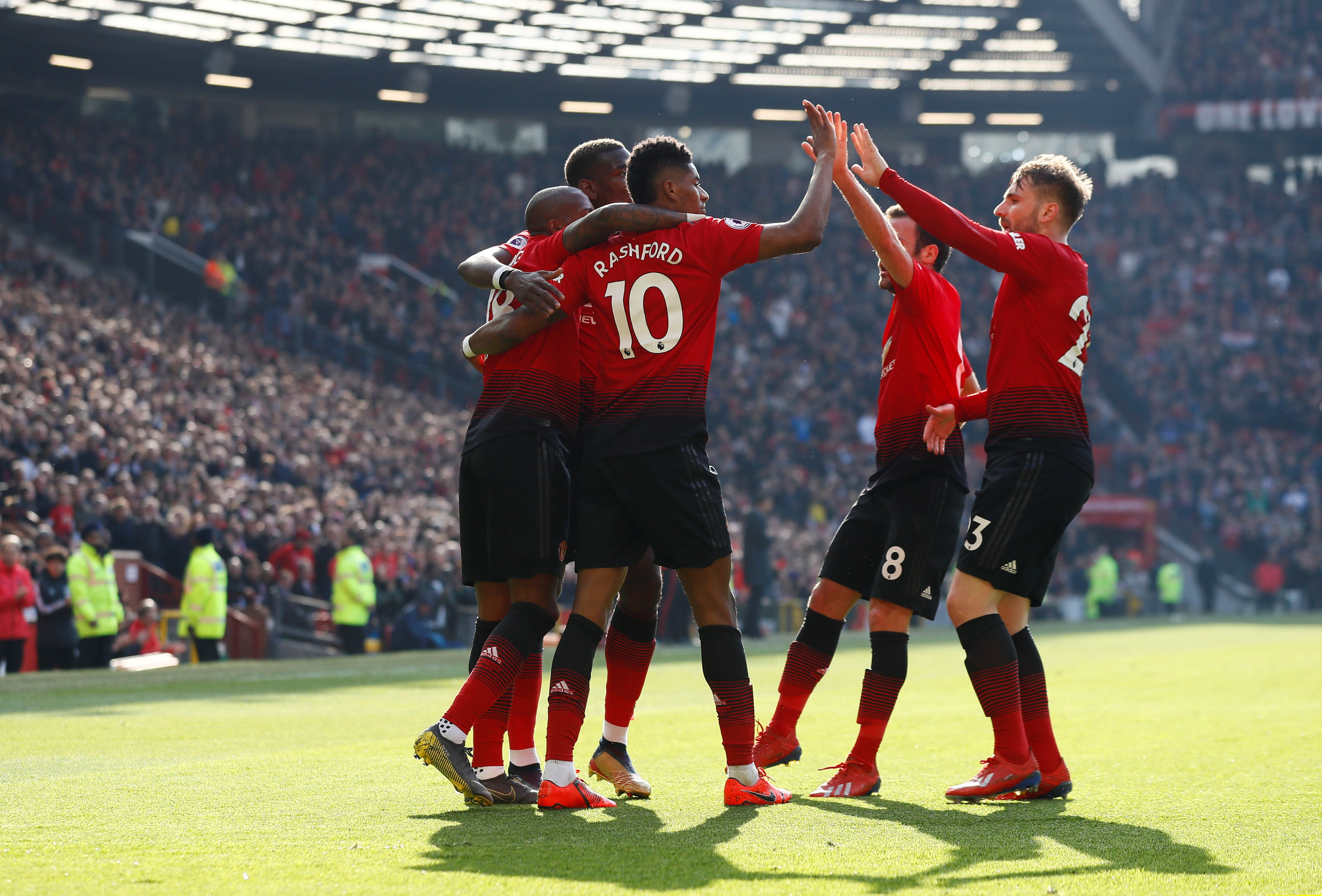 队内多人确 队内多人确